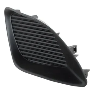 TAPA NEBLINERO DERECHO S/HOYO TOYOTA YARIS SEDAN NCP93 2006/2013